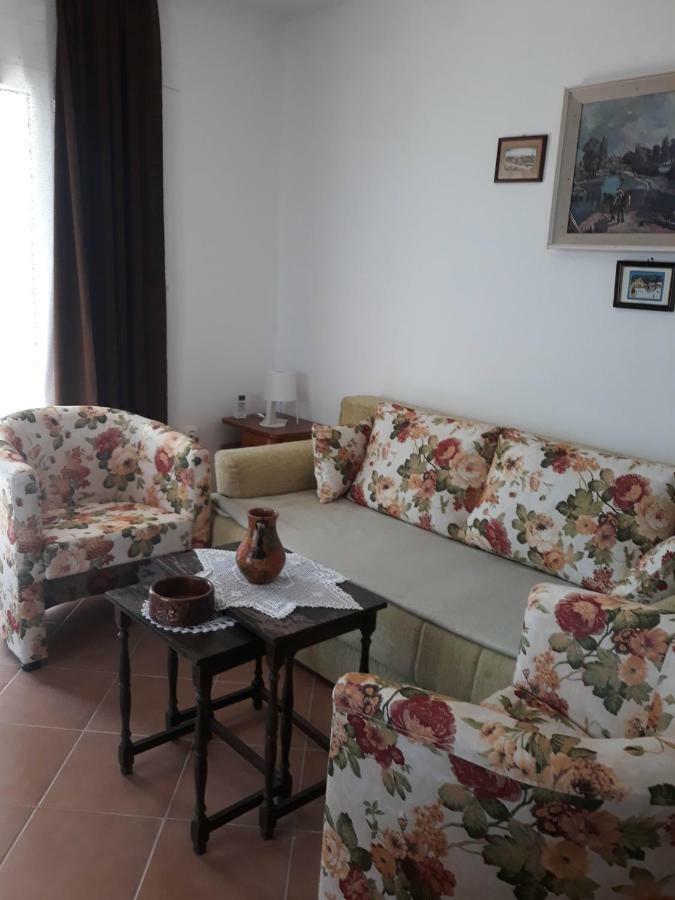 Apartments Jovanic With 2 Bedrooms Sutomore Eksteriør billede