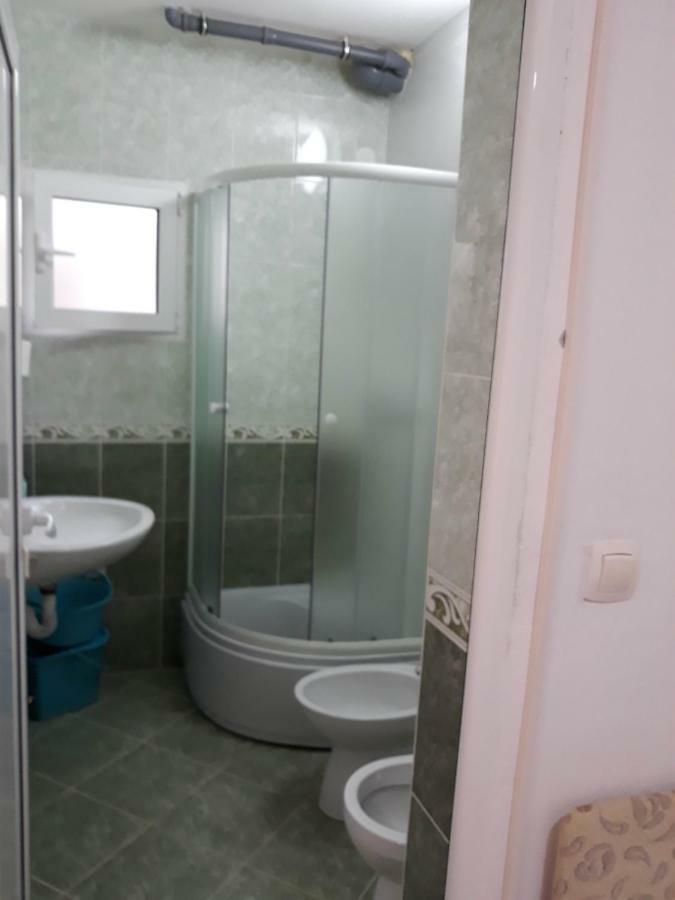 Apartments Jovanic With 2 Bedrooms Sutomore Eksteriør billede