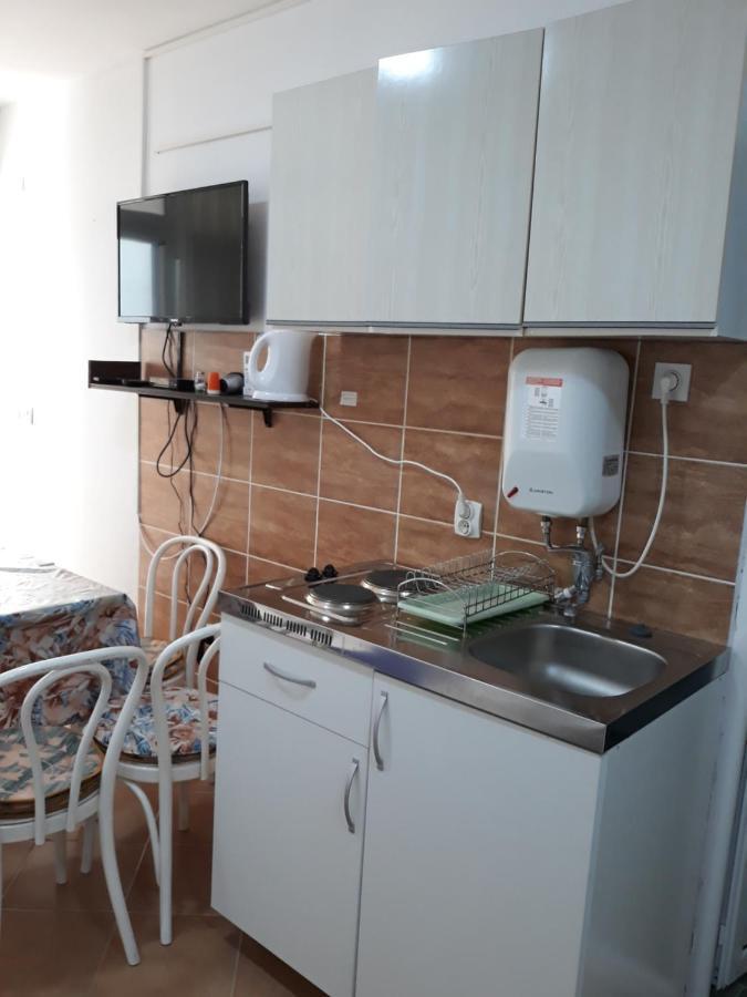 Apartments Jovanic With 2 Bedrooms Sutomore Eksteriør billede
